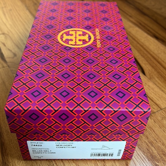 Tory Burch Empty Shoebox - Picture 2 of 3